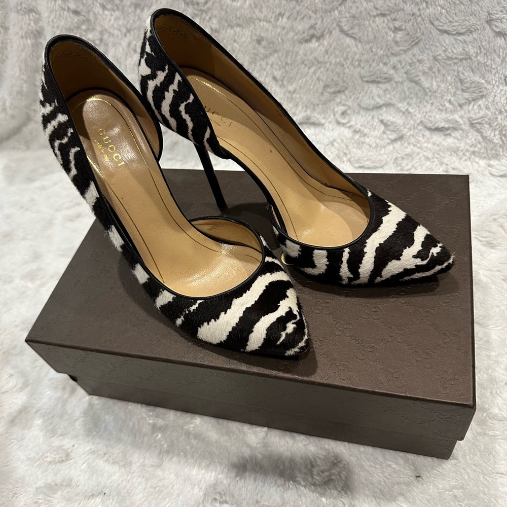 Gucci striped pump